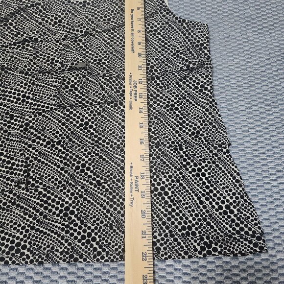 Chico's Black & White Polka Dot Ruffle Front Sleeveless Blouse Size 1 / Small - Picture 6 of 6